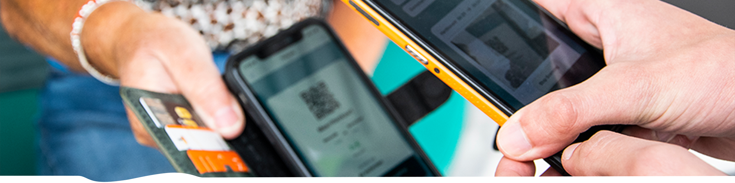 Plaatje met golf voor site (1)